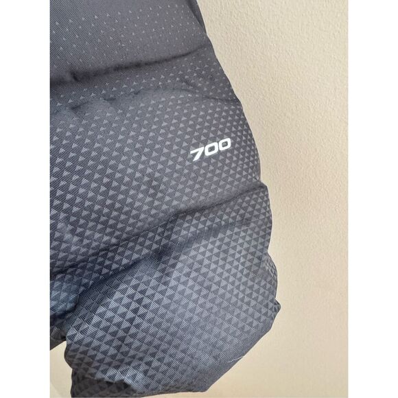 The North Face Fuseform Dot Matrix 700 Down Jacket, Black Gray, Men’s Large - Picture 12 of 12